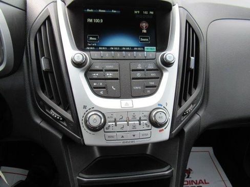 Used 2017 Chevrolet Equinox LT w/ Convenience Package image 19