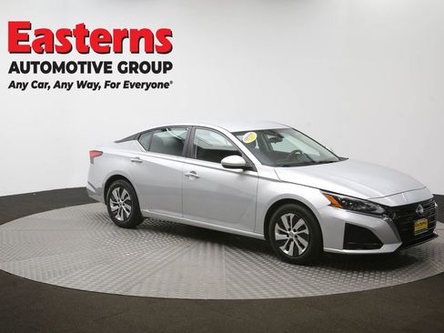 Used 2023 Nissan Altima 2.5 S FWD image 47