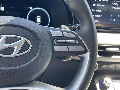 Certified 2025 Hyundai Palisade SEL image 16