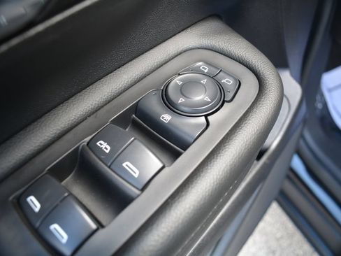 Used 2024 GMC Terrain SLE AWD/4WD image 8