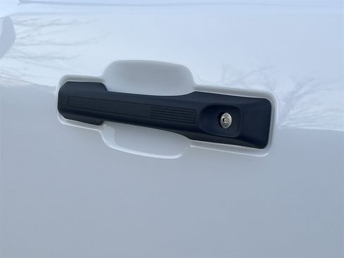 New 2026 Ford Maverick XLT image 25