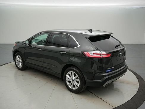 Certified 2022 Ford Edge Titanium image 6
