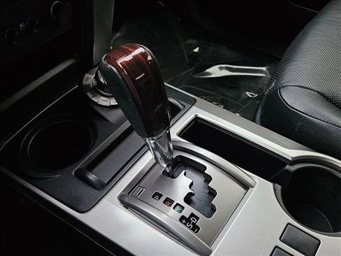 Used 2020 Toyota 4Runner Limited image 12