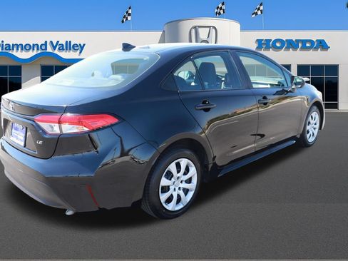 Used 2023 Toyota Corolla LE FWD image 8