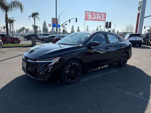 New 2026 Nissan Sentra SR w/ SR Premium Package image 3