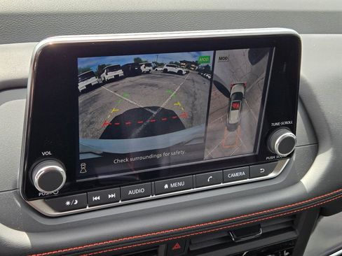 New 2026 Nissan Rogue SV AWD/4WD image 13
