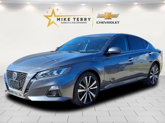 Used 2021 Nissan Altima 2.5 Platinum video 1