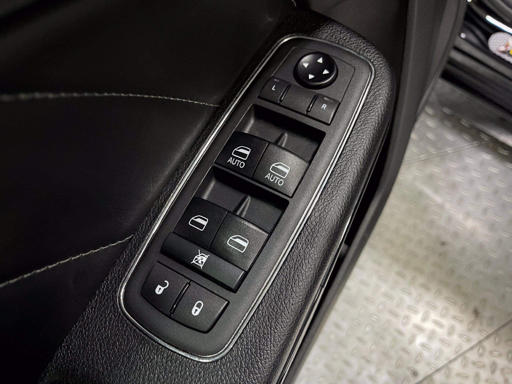 Used 2020 Dodge Charger Scat Pack w/ Daytona Edition Group RWD image 15