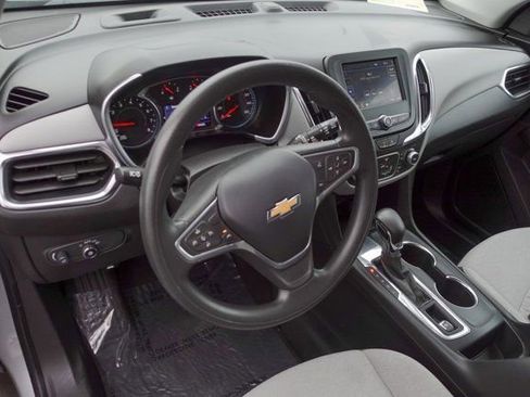 Used 2022 Toyota Highlander XLE image 10