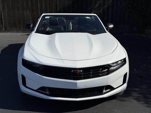 Used 2020 Chevrolet Camaro LT w/ RS Package image 10