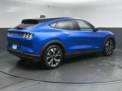 Certified 2025 Ford Mustang Mach-E Select w/ Comfort Package Lite AWD/4WD image 7