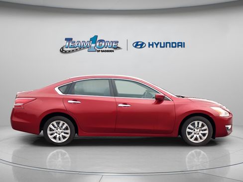 Used 2013 Nissan Altima 2.5 S image 9