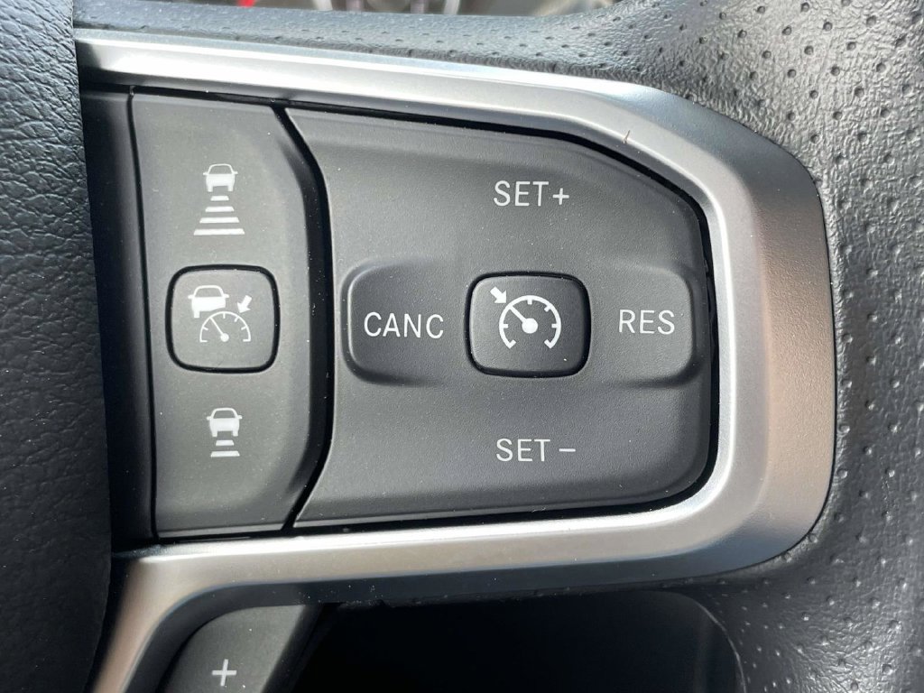 New 2026 RAM 2500 Tradesman AWD/4WD image 30