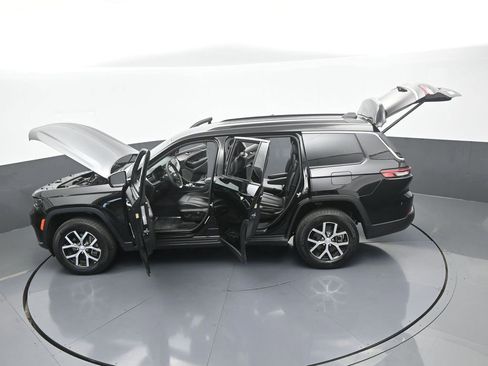 Used 2024 Jeep Grand Cherokee L Limited image 61