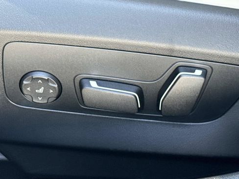 New 2027 BMW M5 w/ Carbon Package AWD/4WD image 28