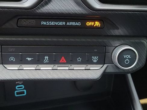 Used 2025 Ford Mustang GT RWD image 15