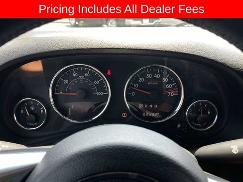 Used 2017 Jeep Wrangler Unlimited Rubicon AWD/4WD image 25