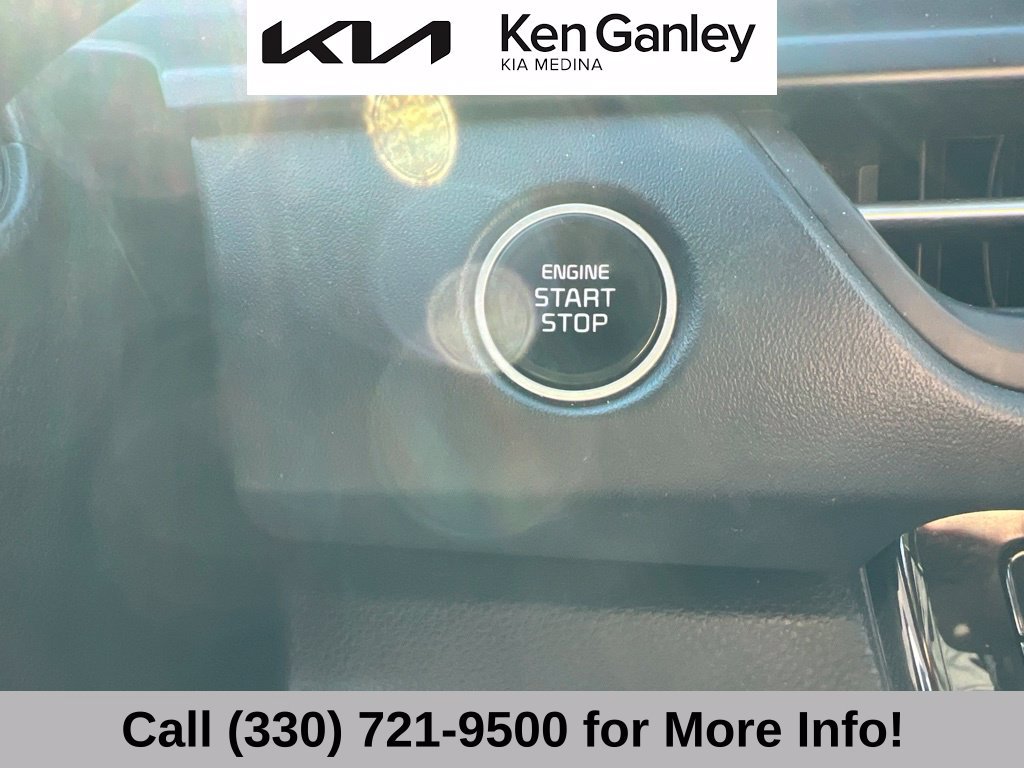 Certified 2024 Kia Seltos EX AWD/4WD image 35