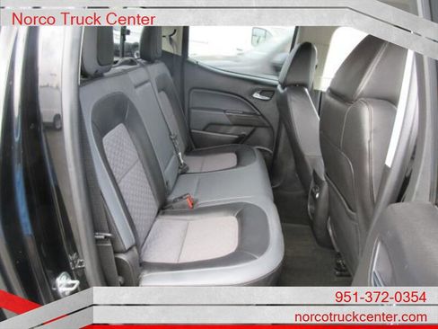 Used 2016 Chevrolet Colorado Z71 w/ Z71 Midnight Edition RWD image 14