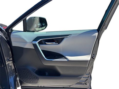 Used 2024 Toyota RAV4 Limited image 45