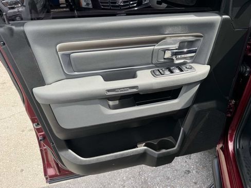 Used 2019 RAM 1500 Lone Star image 15