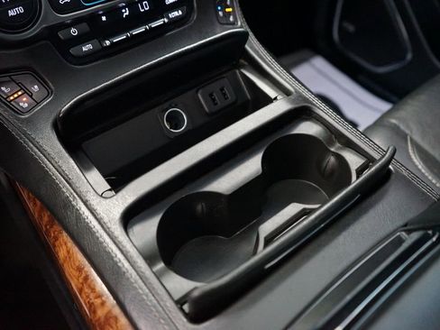 Used 2018 Chevrolet Tahoe Premier image 45