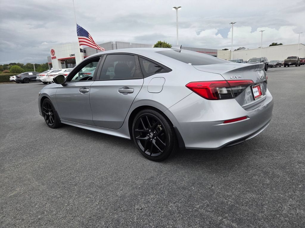 Used 2024 Honda Civic Sport image 7