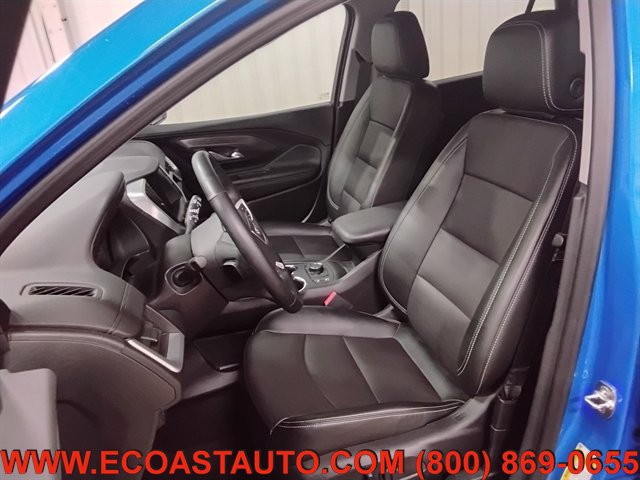 Used 2024 GMC Terrain SLT w/ Infotainment Package II AWD/4WD image 10