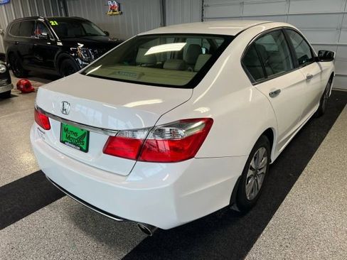 Used 2014 Honda Accord LX image 3