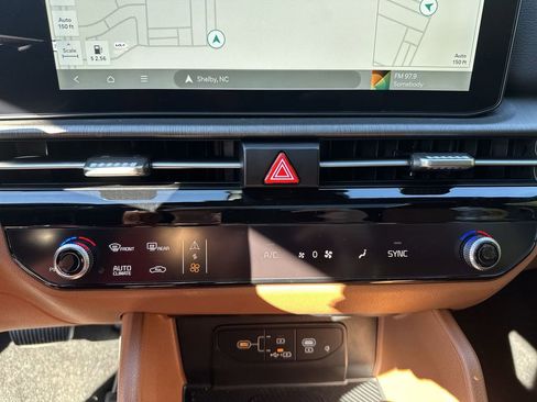 New 2026 Kia Sportage X-Line image 17