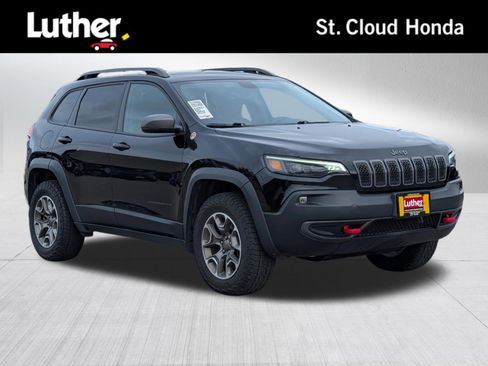 Used 2020 Jeep Cherokee Trailhawk w/ Comfort/Convenience Group AWD/4WD image 1