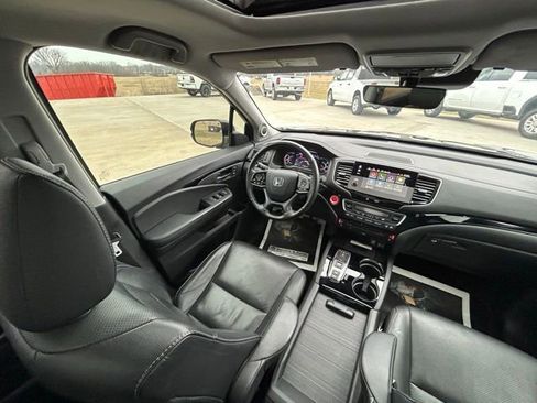 Used 2019 Honda Pilot Elite image 32