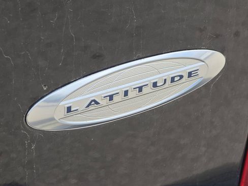 Used 2016 Jeep Patriot Latitude FWD image 27