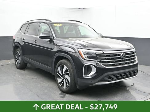 Used 2024 Volkswagen Atlas SE AWD/4WD image 7