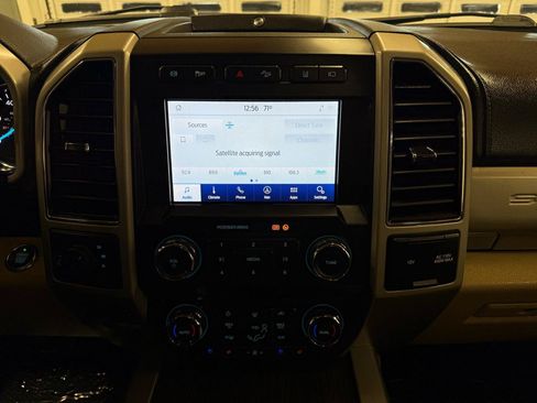 Used 2020 Ford F250 Lariat w/ Lariat Ultimate Package AWD/4WD image 17