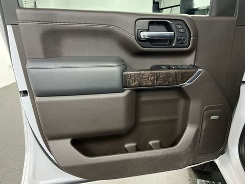 Certified 2022 GMC Sierra 2500 Denali w/ Denali Ultimate Package image 22