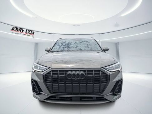 Used 2023 Audi Q3 2.0T Premium Plus AWD/4WD image 8