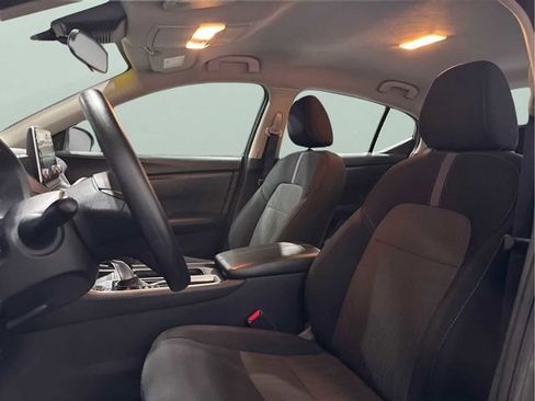 Certified 2024 Nissan Sentra SV image 22