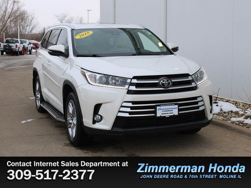 Used 2018 Toyota Highlander Limited image 3