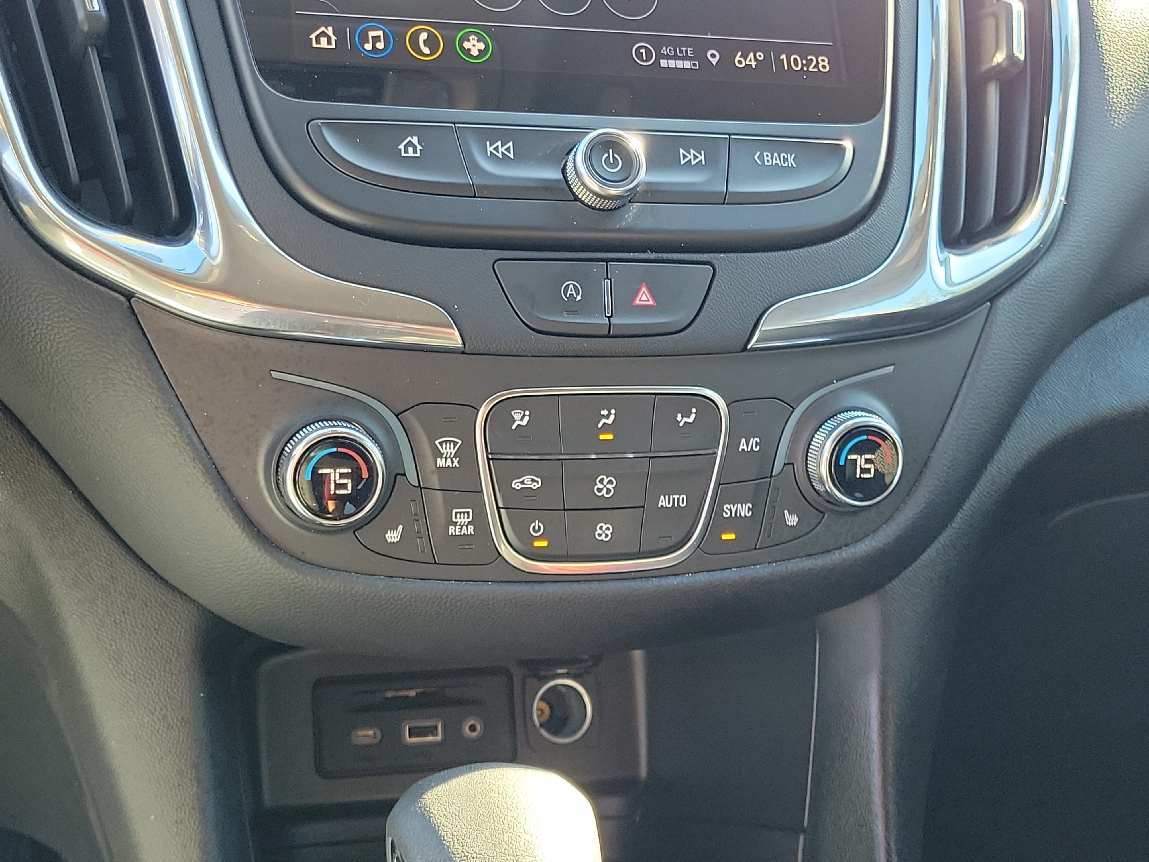 Used 2024 Chevrolet Equinox LT FWD image 27