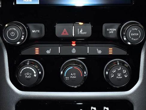 New 2026 RAM 1500 Big Horn AWD/4WD image 17
