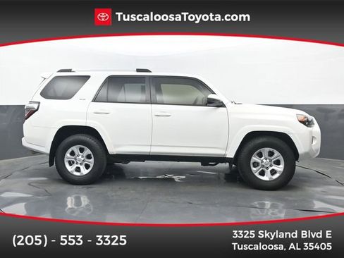Used 2021 Toyota 4Runner SR5 image 1
