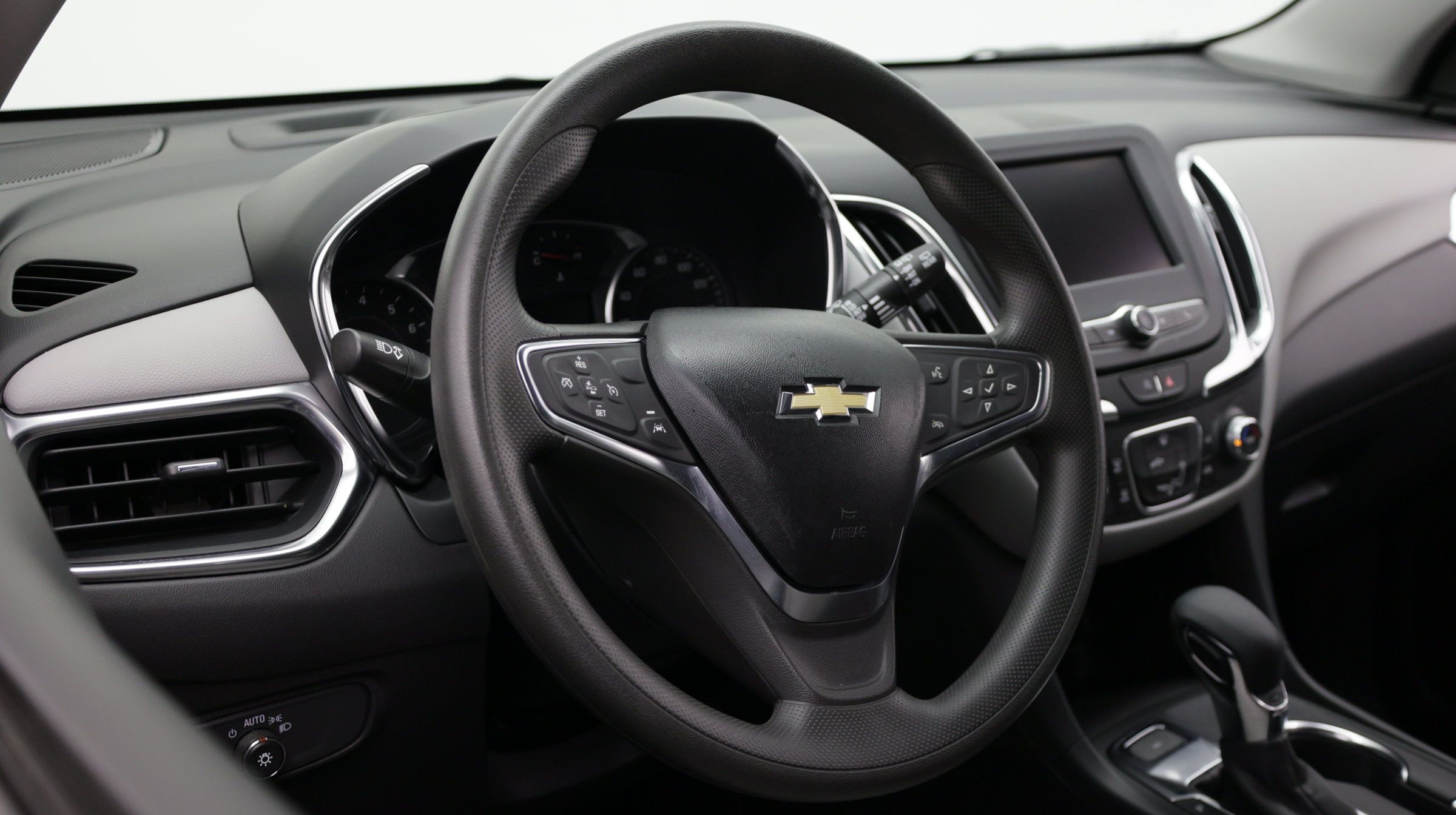 Used 2024 Chevrolet Equinox LS w/ LS Convenience Package AWD/4WD image 12