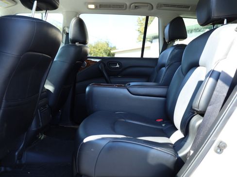 Used 2018 INFINITI QX80 2WD w/ Driver Assistance Package image 15