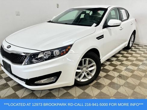 Used 2013 Kia Optima LX FWD image 1