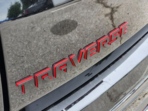 Used 2021 Chevrolet Traverse Premier w/ Redline Edition FWD image 31
