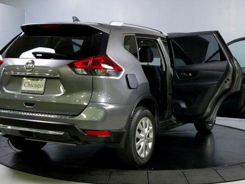 Used 2017 Nissan Rogue S w/ S Appearance Package image 14