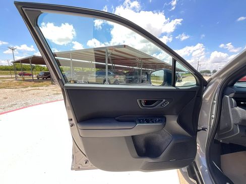 Used 2026 Subaru Outback Limited AWD/4WD image 33