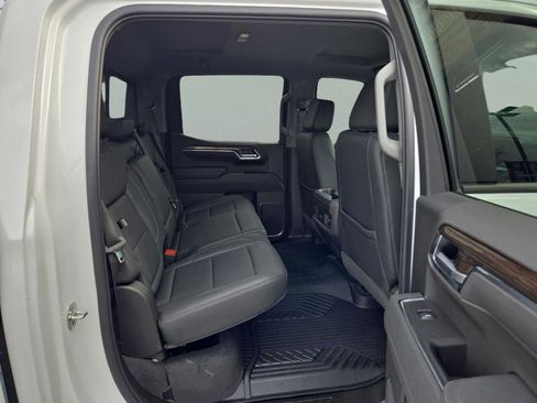 Used 2026 Chevrolet Silverado 1500 LT Trail Boss w/ Convenience Package II image 26