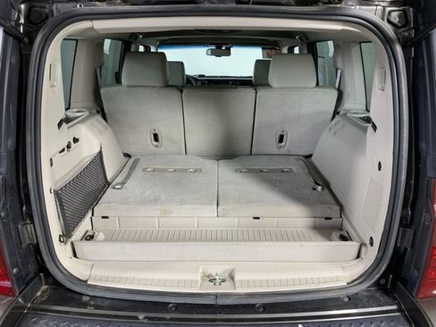 Used 2006 Jeep Commander Limited RWD image 25